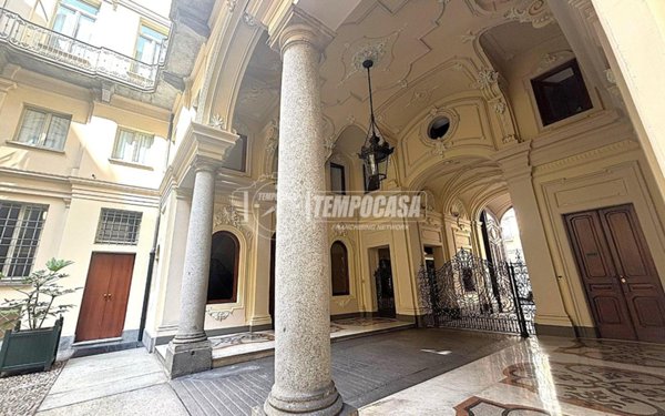 appartamento in vendita a Torino in zona Centro Storico