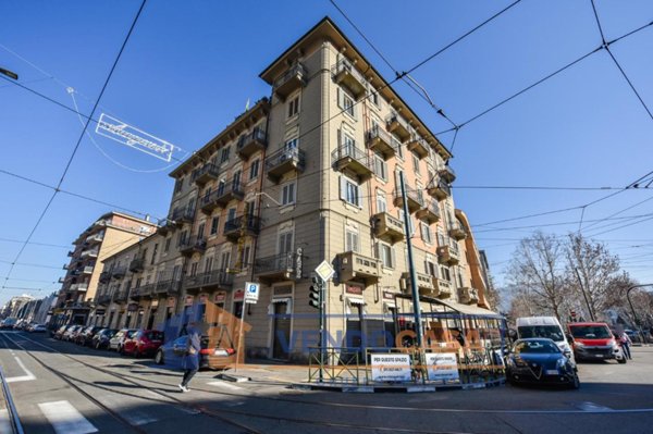 appartamento in vendita a Torino in zona San Salvario
