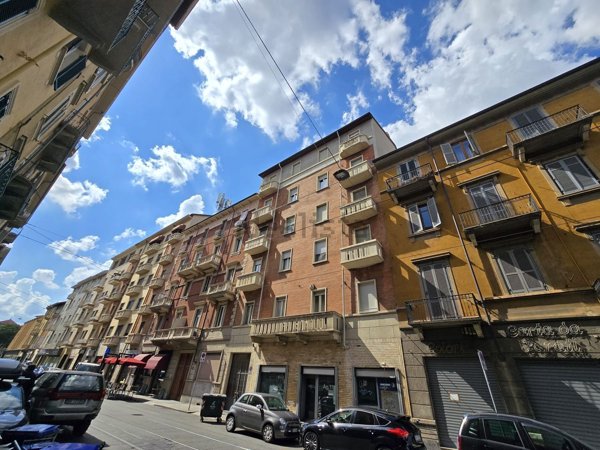 appartamento in vendita a Torino in zona Cenisia
