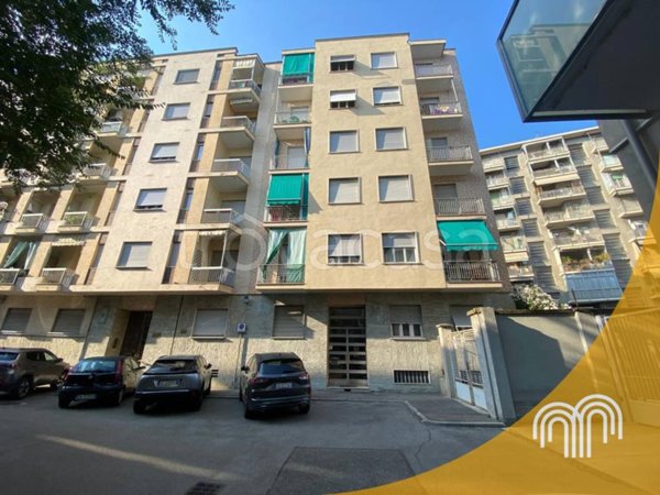 appartamento in vendita a Torino in zona Cit Turin