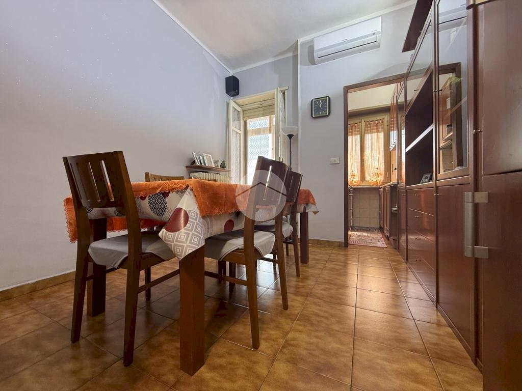 appartamento in vendita a Torino in zona Borgata Vittoria