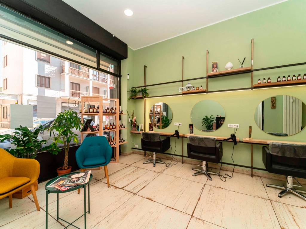 negozio in vendita a Torino in zona Millefonti