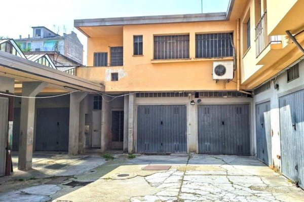 locale di sgombero in vendita a Torino in zona Centro Storico