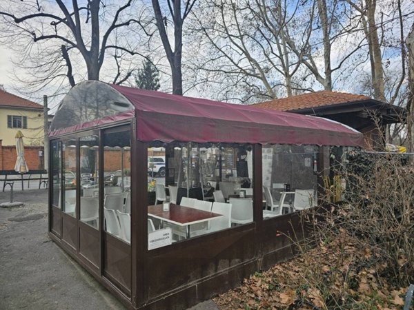 negozio in vendita a Torino in zona Pozzo Strada