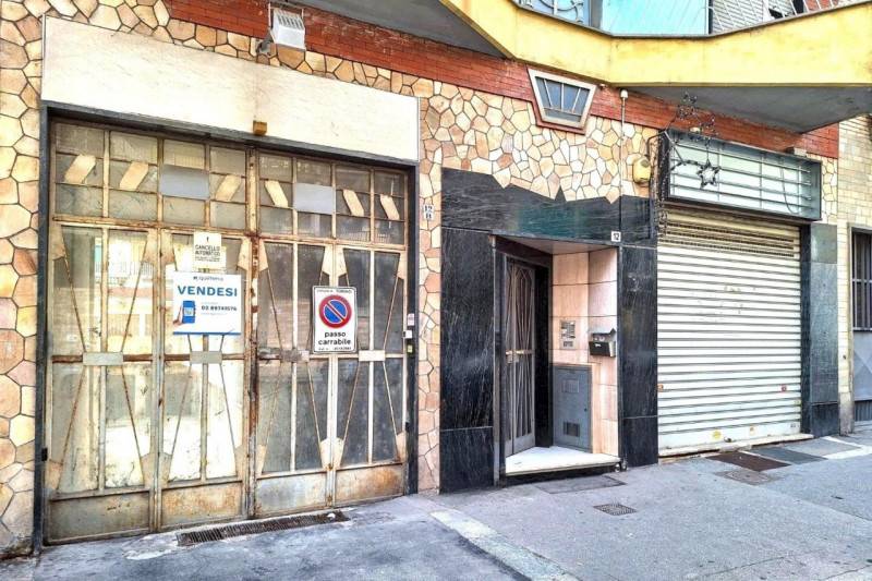 locale di sgombero in vendita a Torino in zona Centro Storico