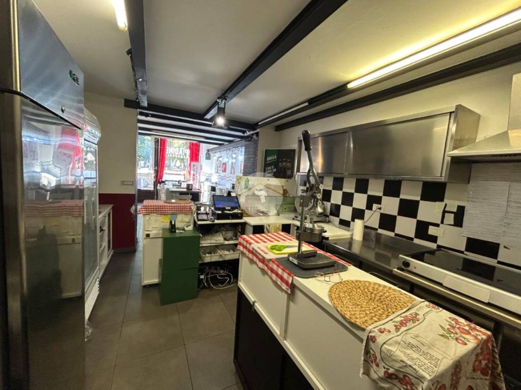 negozio in vendita a Torino
