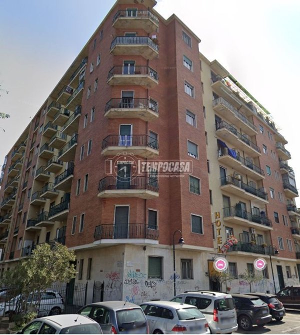 appartamento in vendita a Torino in zona Aurora