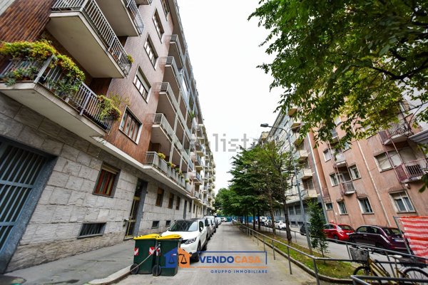 appartamento in vendita a Torino in zona Santa Rita