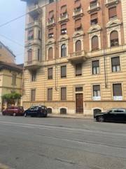 appartamento in vendita a Torino in zona Campidoglio
