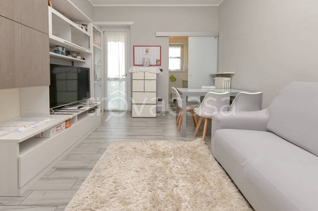 appartamento in vendita a Torino in zona Santa Rita