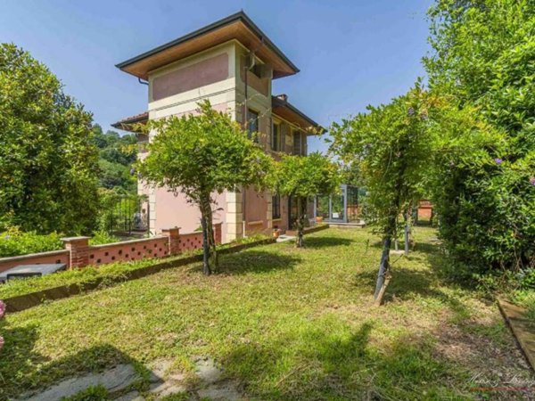 casa indipendente in vendita a Torino in zona Superga