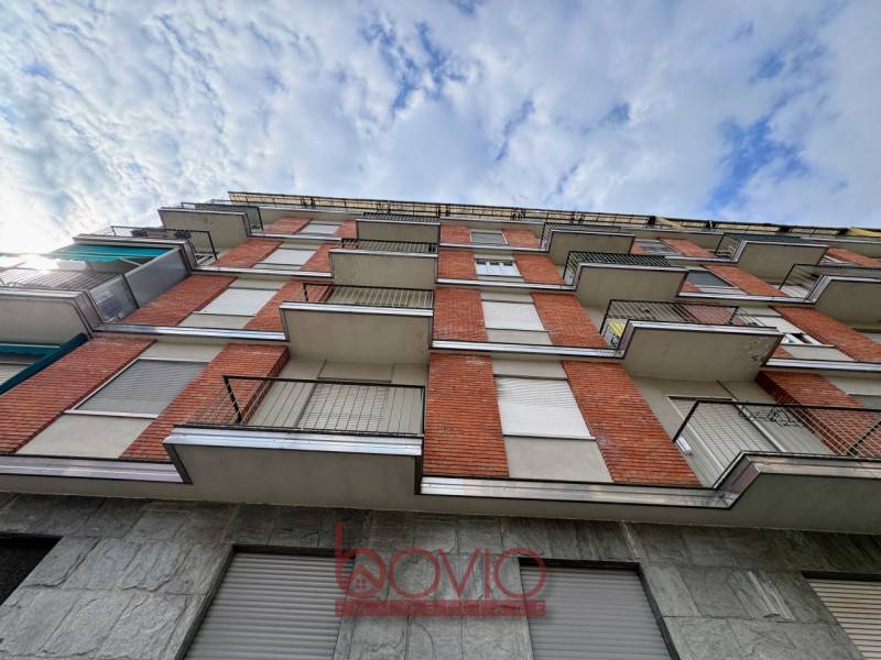 appartamento in vendita a Torino in zona Barca