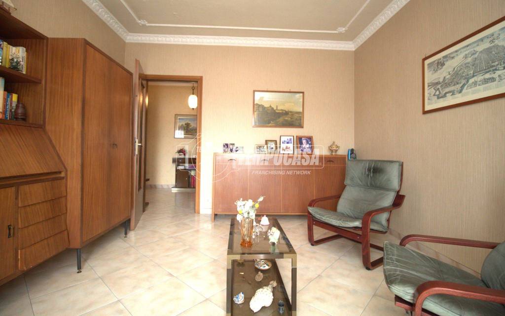 appartamento in vendita a Torino in zona Borgata Vittoria