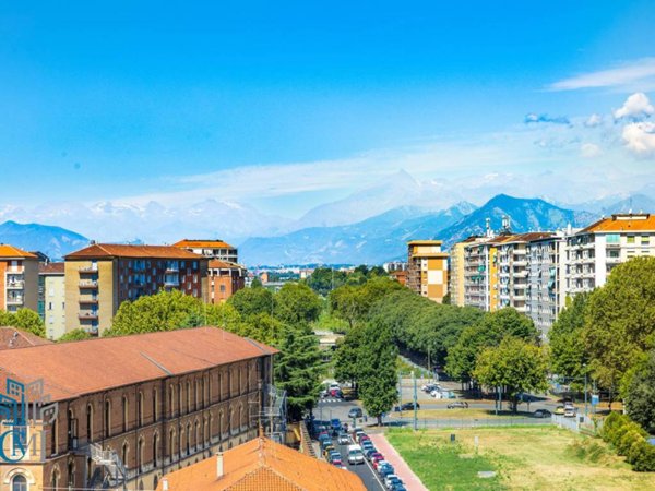 appartamento in vendita a Torino in zona Crocetta