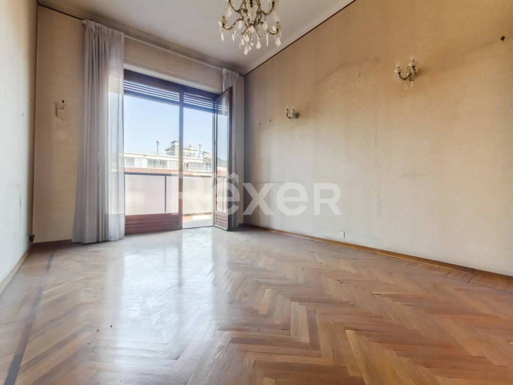 appartamento in vendita a Torino in zona San Salvario