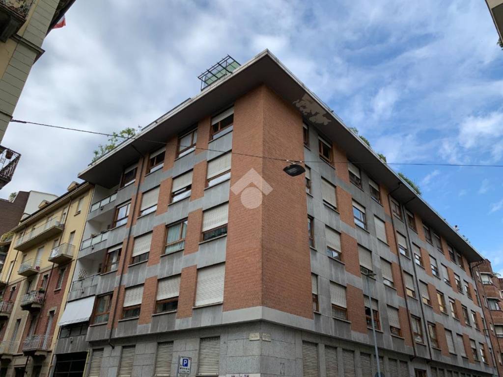 appartamento in vendita a Torino in zona San Salvario