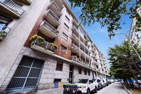 appartamento in vendita a Torino in zona Santa Rita
