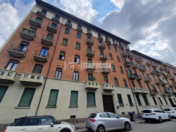 appartamento in vendita a Torino in zona Campidoglio