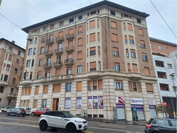 appartamento in vendita a Torino in zona San Salvario