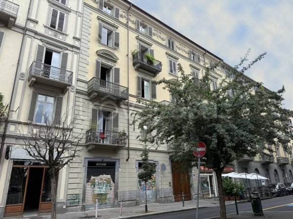 appartamento in vendita a Torino in zona San Salvario