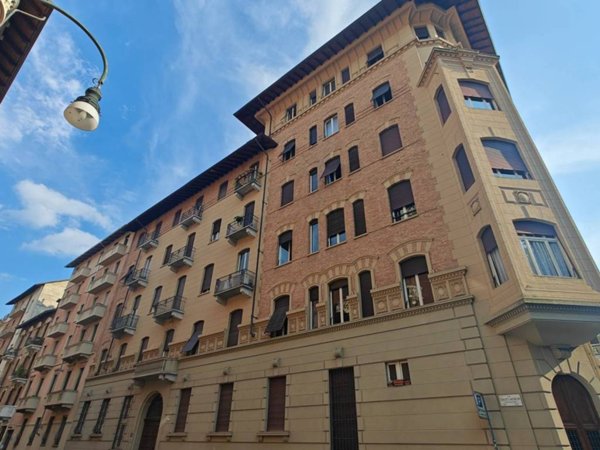 appartamento in vendita a Torino in zona Crocetta