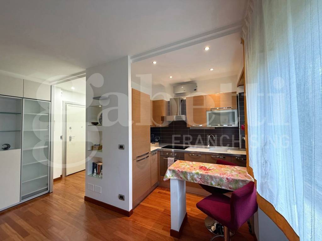appartamento in vendita a Torino in zona Santa Rita
