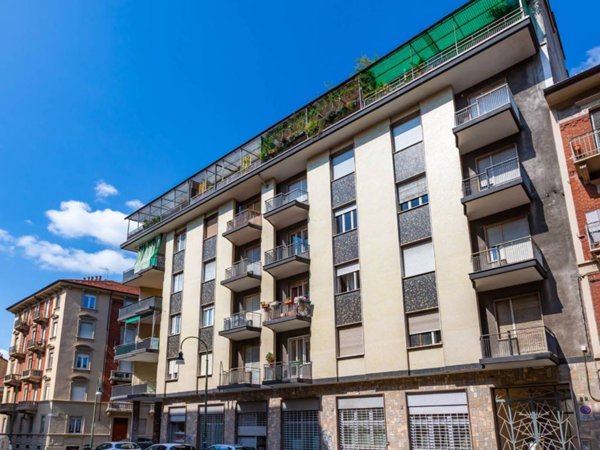 appartamento in vendita a Torino in zona Borgo San Paolo