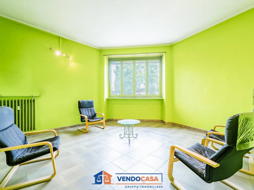 appartamento in vendita a Torino in zona Cenisia