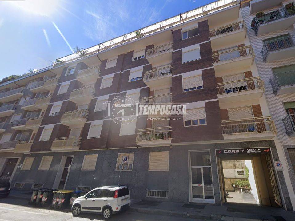 appartamento in vendita a Torino in zona Crocetta