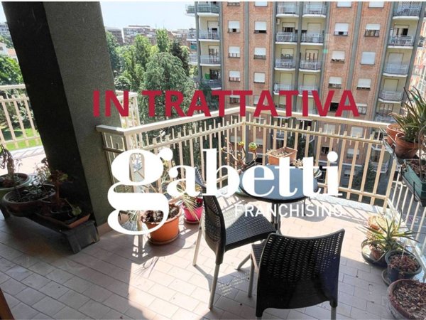 appartamento in vendita a Torino in zona Santa Rita