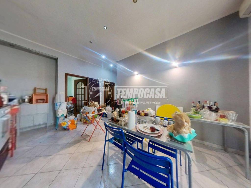 appartamento in vendita a Torino in zona Borgata Vittoria