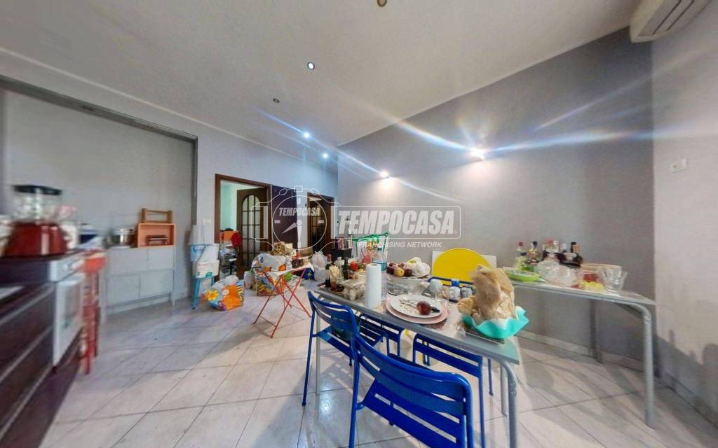 appartamento in vendita a Torino in zona Borgata Vittoria