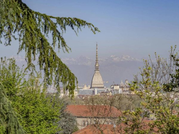 casa indipendente in vendita a Torino in zona Gran Madre