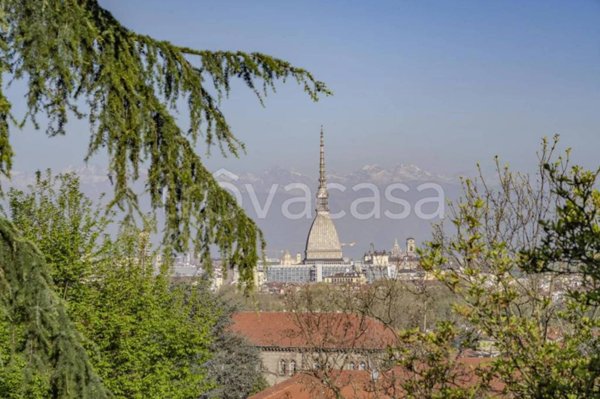 casa indipendente in vendita a Torino in zona Gran Madre