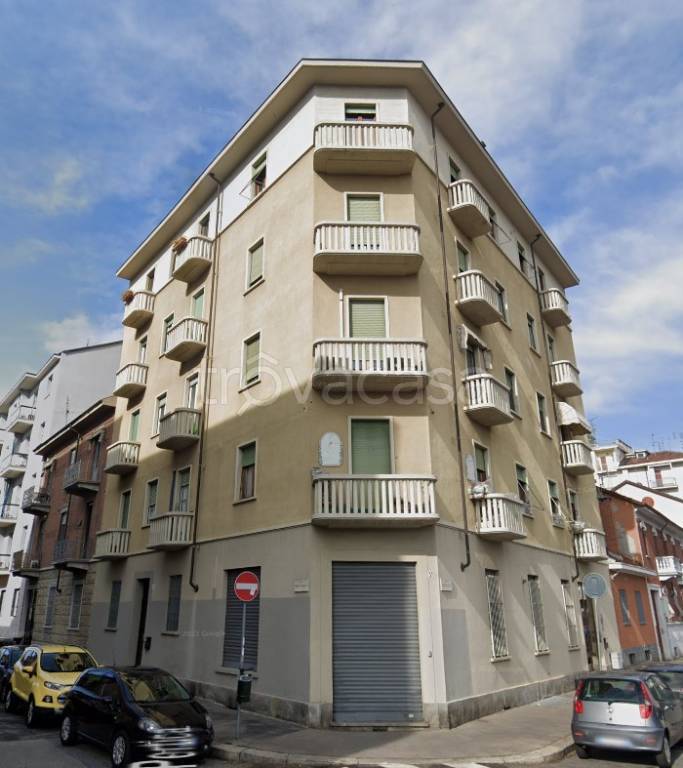 appartamento in vendita a Torino in zona Parella