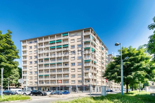 appartamento in vendita a Torino in zona Regio Parco