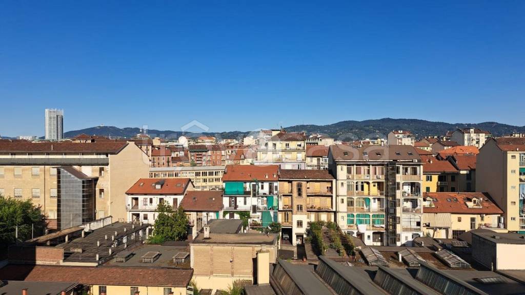 appartamento in vendita a Torino in zona Borgo San Paolo