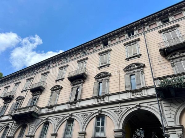 appartamento in vendita a Torino in zona Centro Storico
