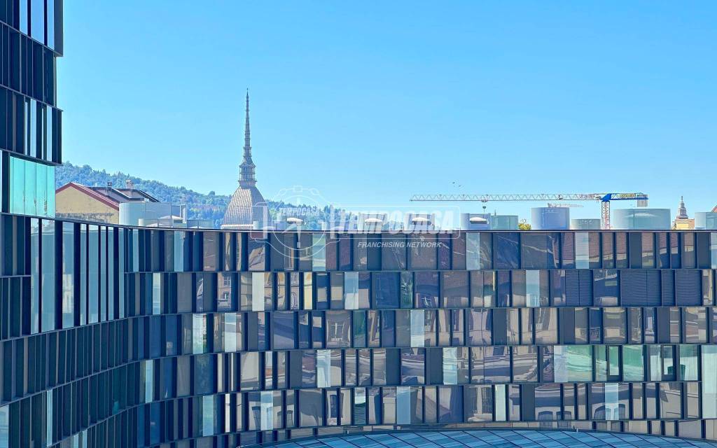 appartamento in vendita a Torino in zona Regio Parco