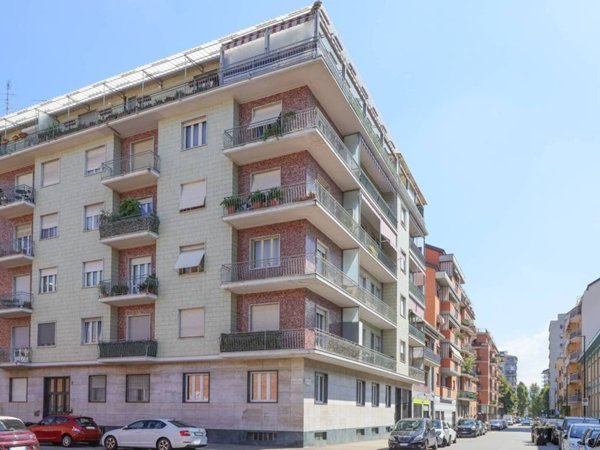 appartamento in vendita a Torino in zona Pozzo Strada