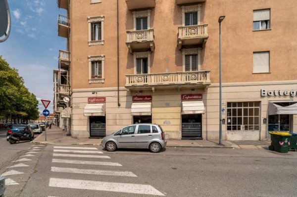 locale commerciale in vendita a Torino