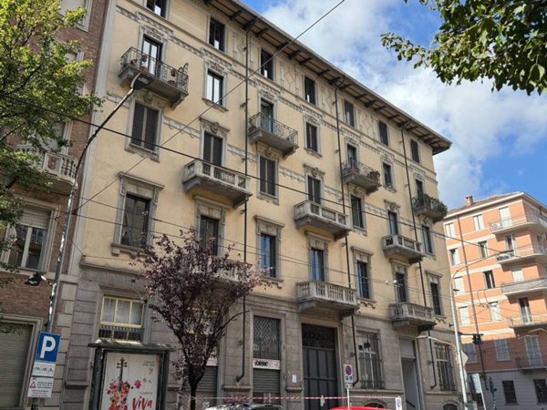 appartamento in vendita a Torino in zona San Salvario