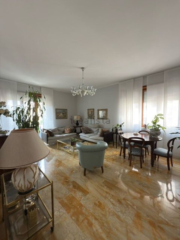 appartamento in vendita a Torino in zona Crocetta