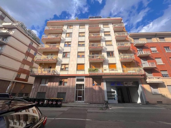 appartamento in vendita a Torino in zona Parella
