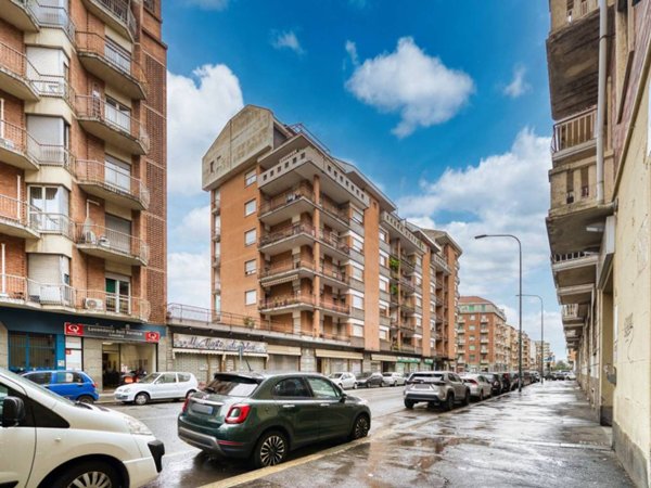 appartamento in vendita a Torino in zona Rebaudengo