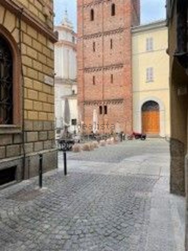 locale commerciale in vendita a Torino