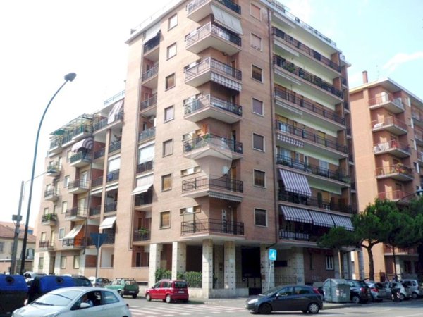 appartamento in vendita a Torino in zona Mirafiori Sud