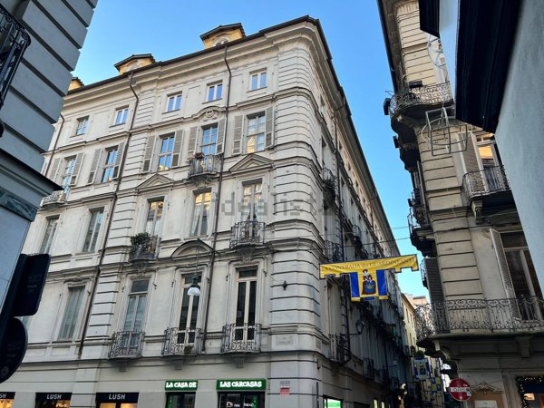 appartamento in vendita a Torino in zona Centro Storico