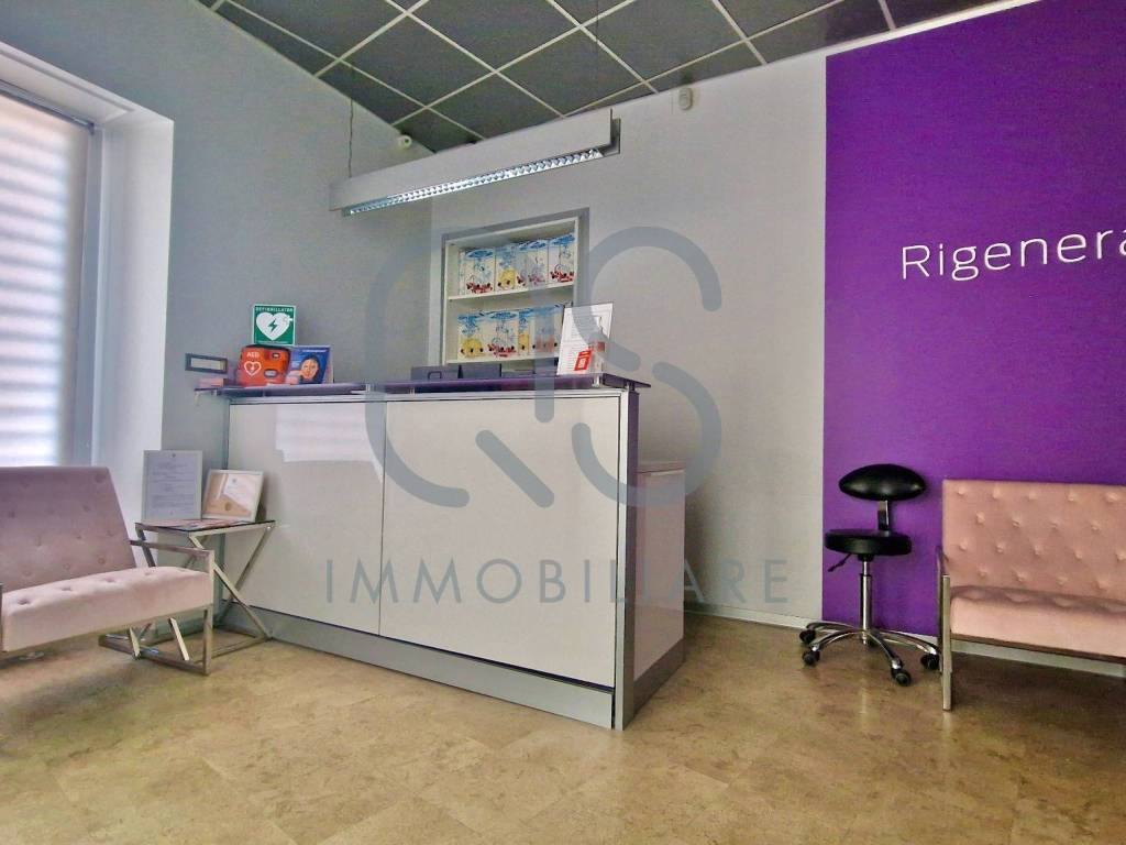 ufficio in vendita a Torino in zona Filadelfia