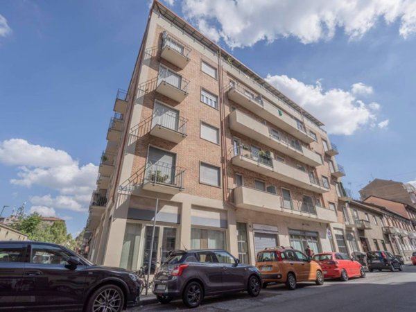 appartamento in vendita a Torino in zona Parella